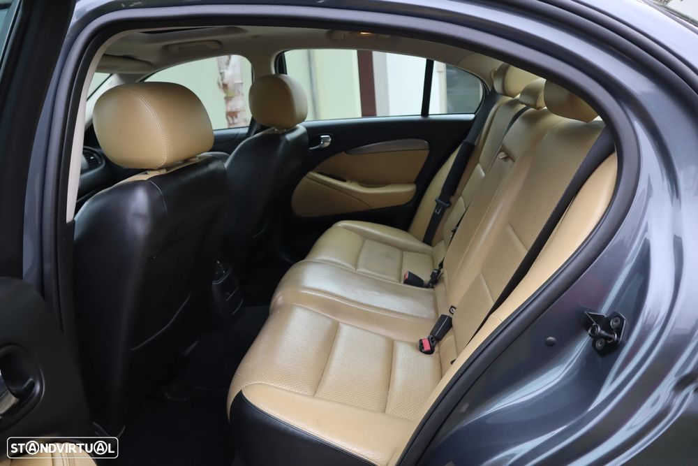 Jaguar S-Type 2.7 Twin Turbo Executive - 25