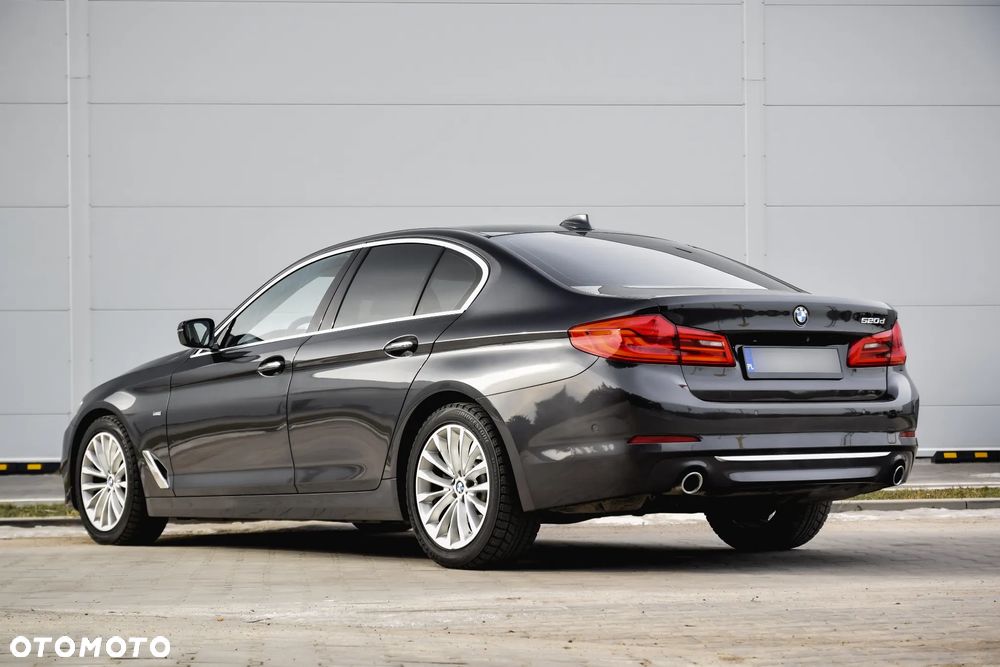 BMW Seria 5 520d Efficient Dynamics Edition Luxury Line - 11