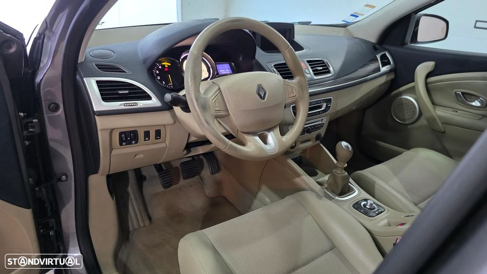 Renault Mégane 1.5 dCi Luxe - 16