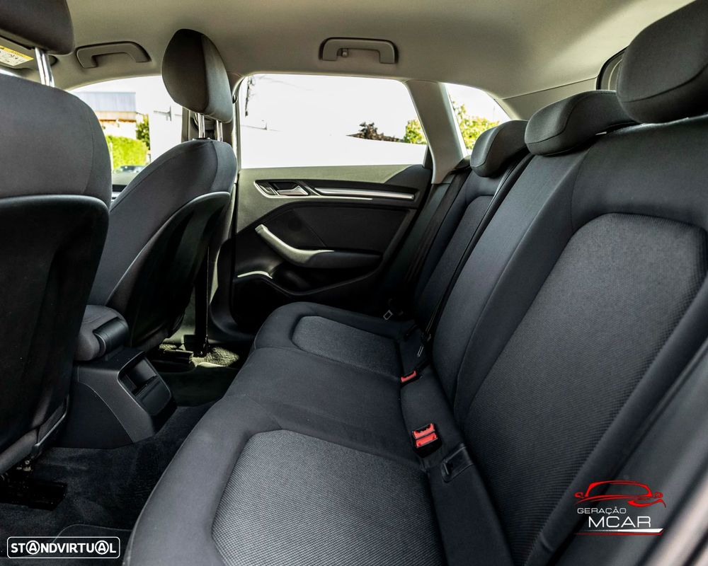 Audi A3 Sportback 1.6 TDI S-line S tronic - 14
