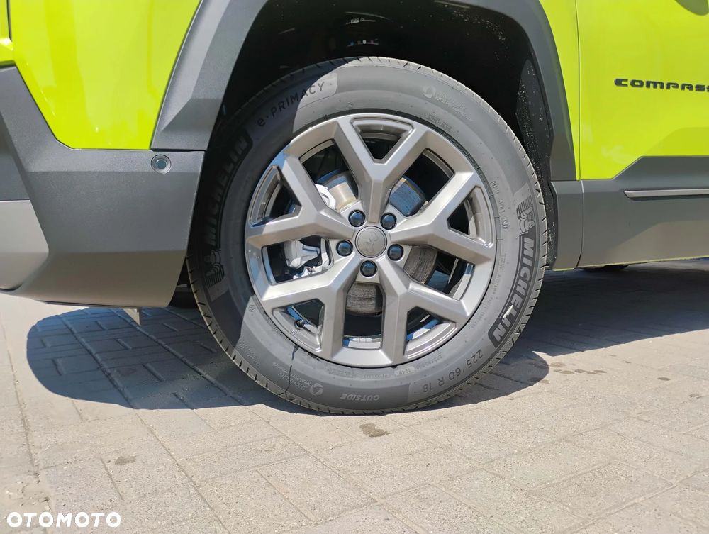 Jeep Compass 1.2 T3 mHEV First Edition FWD DCT - 16