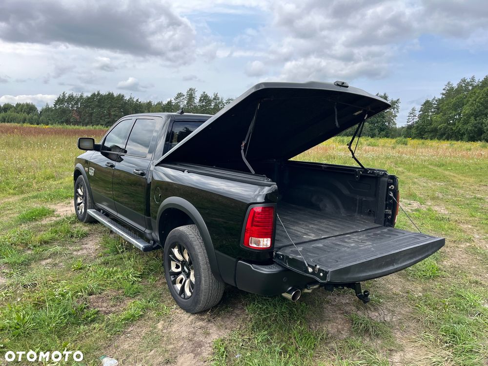 Dodge RAM - 8