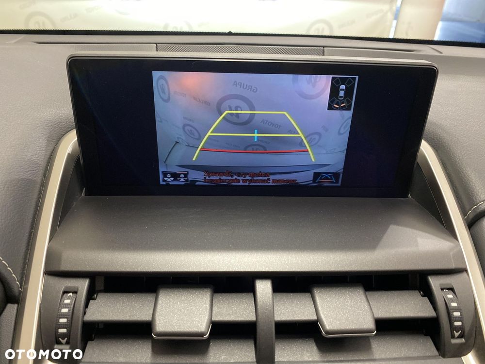 Lexus NX 300h F Impression AWD - 18