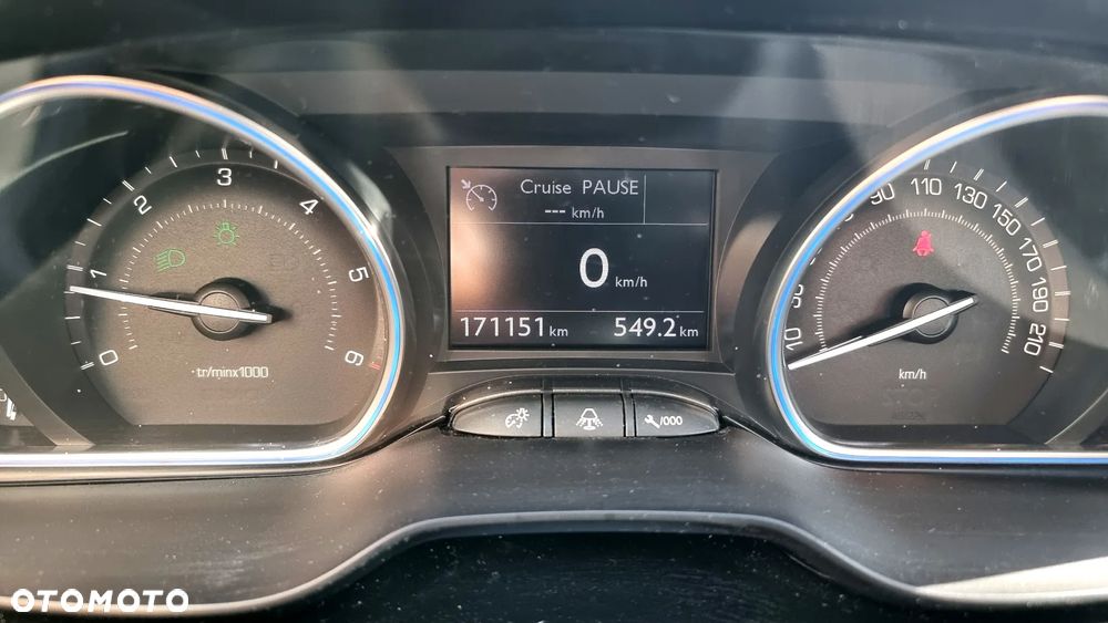 Peugeot 2008 1.6 e-HDi Allure S&S - 7