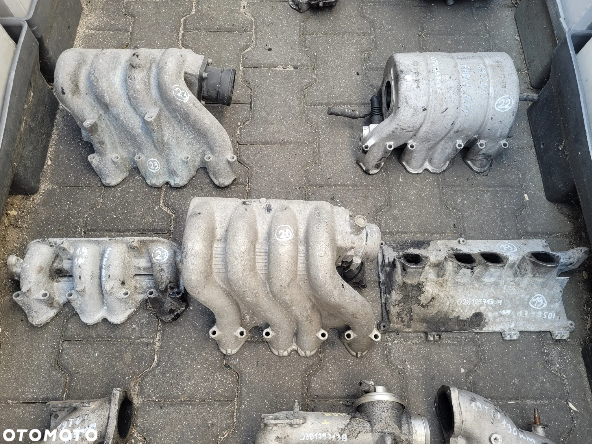KOLEKTOR SSĄCY ALUMINIOWY VOLKSWAGEN DIESEL - 5