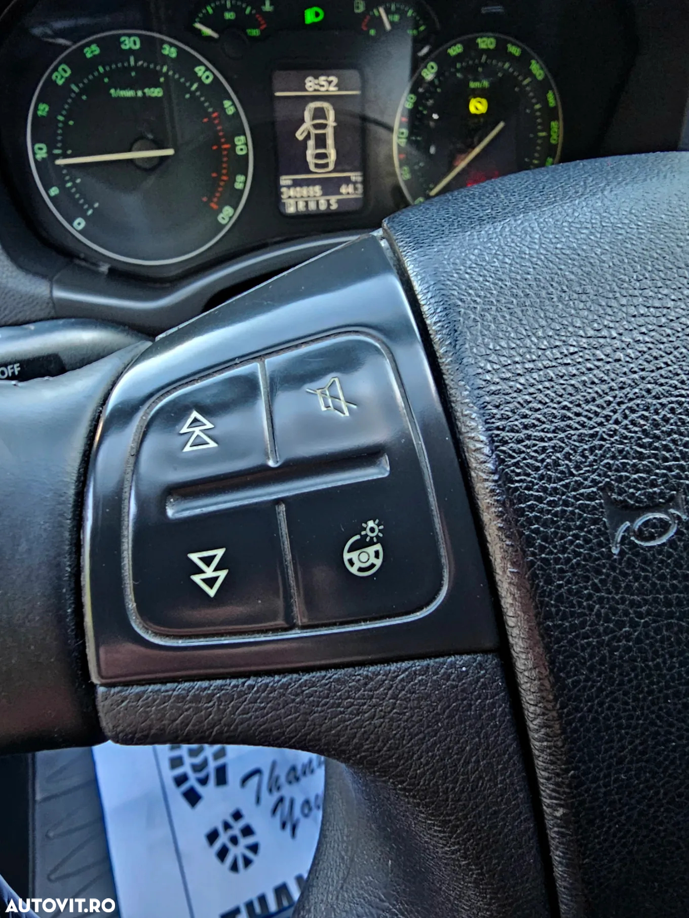 Skoda Octavia Combi 2.0 TDI Elegance Automatic - 23