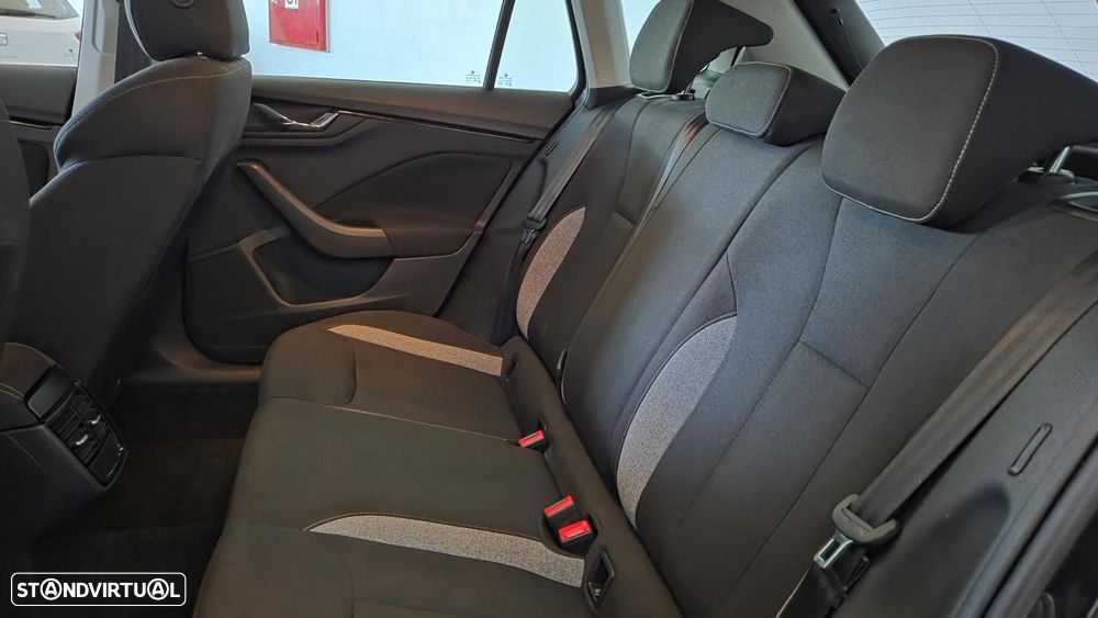 Skoda Kamiq 1.0 TSI Style DSG - 14