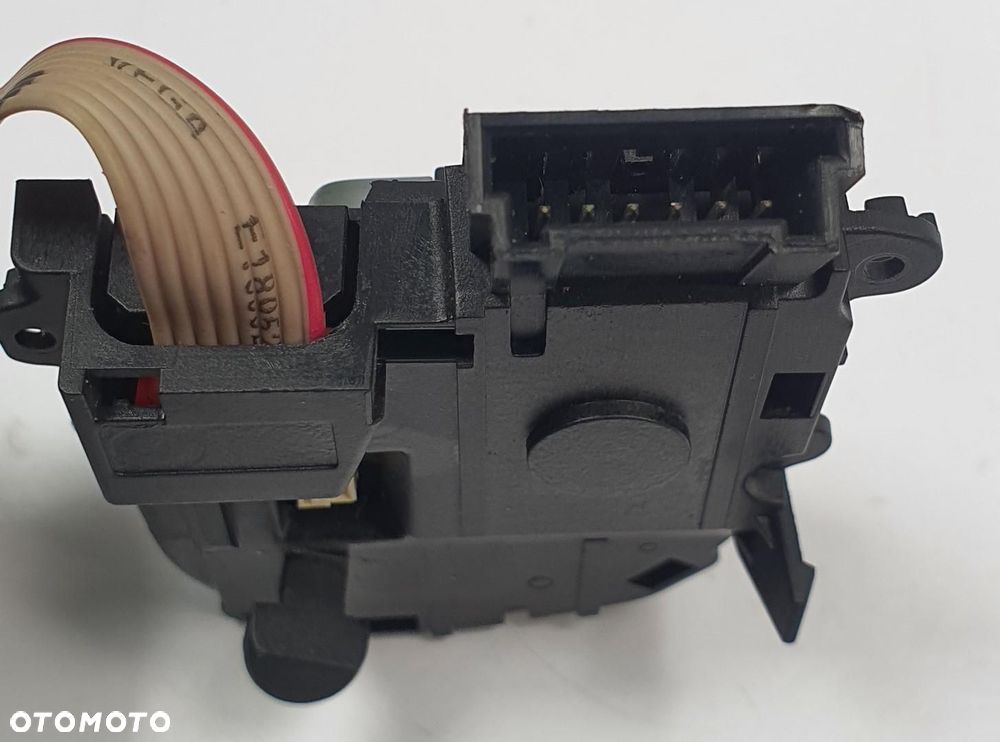 PRZYCISKI MULTIFUNKCJI VW NEW BEETLE II 5C0959442C - 5