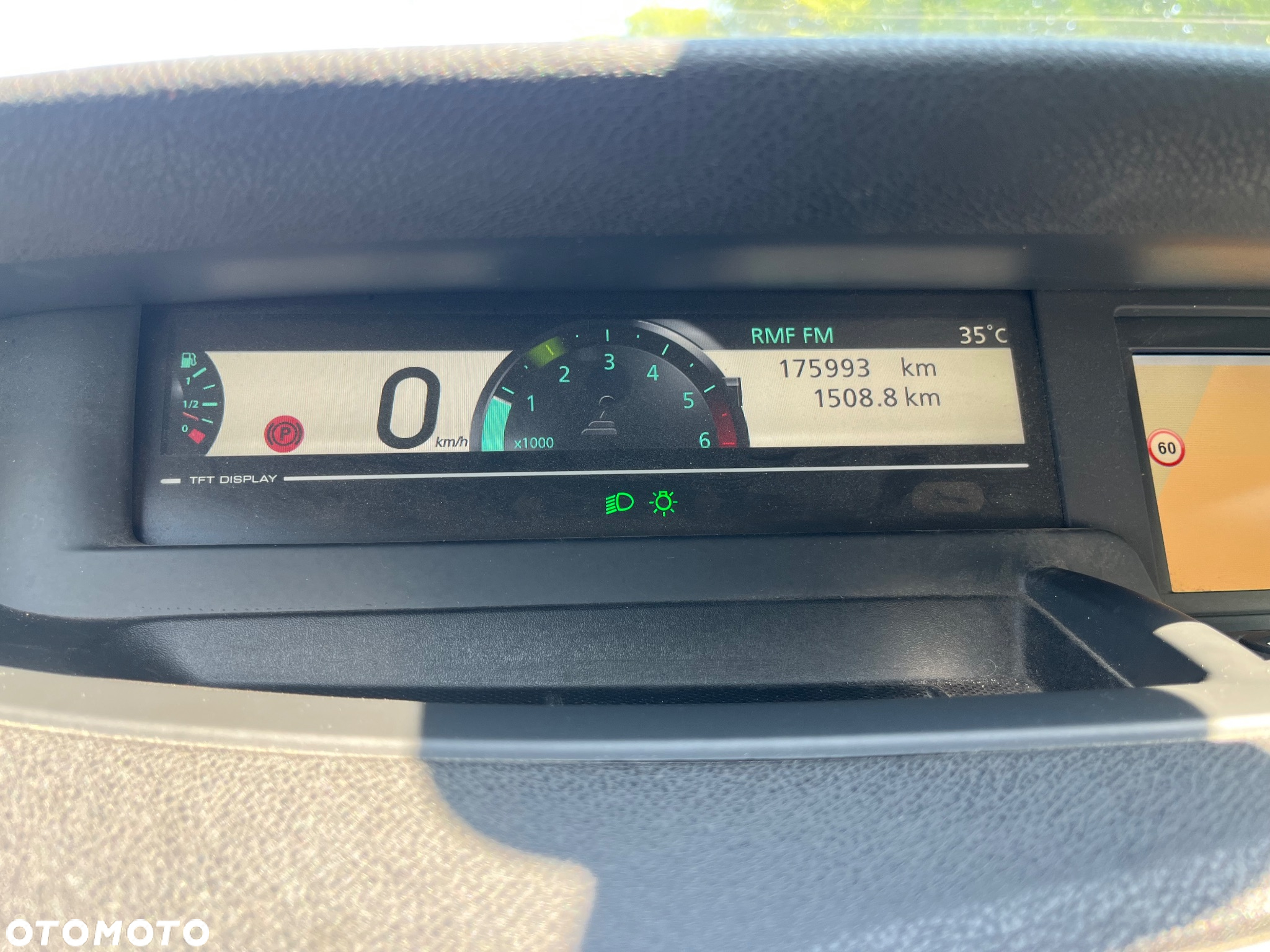 Renault Scenic ENERGY dCi 110 EXPERIENCE - 20