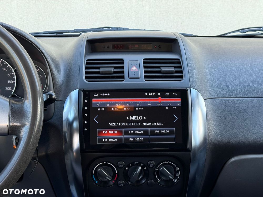 Suzuki SX4 1.6 GS / Premium 4WD - 28