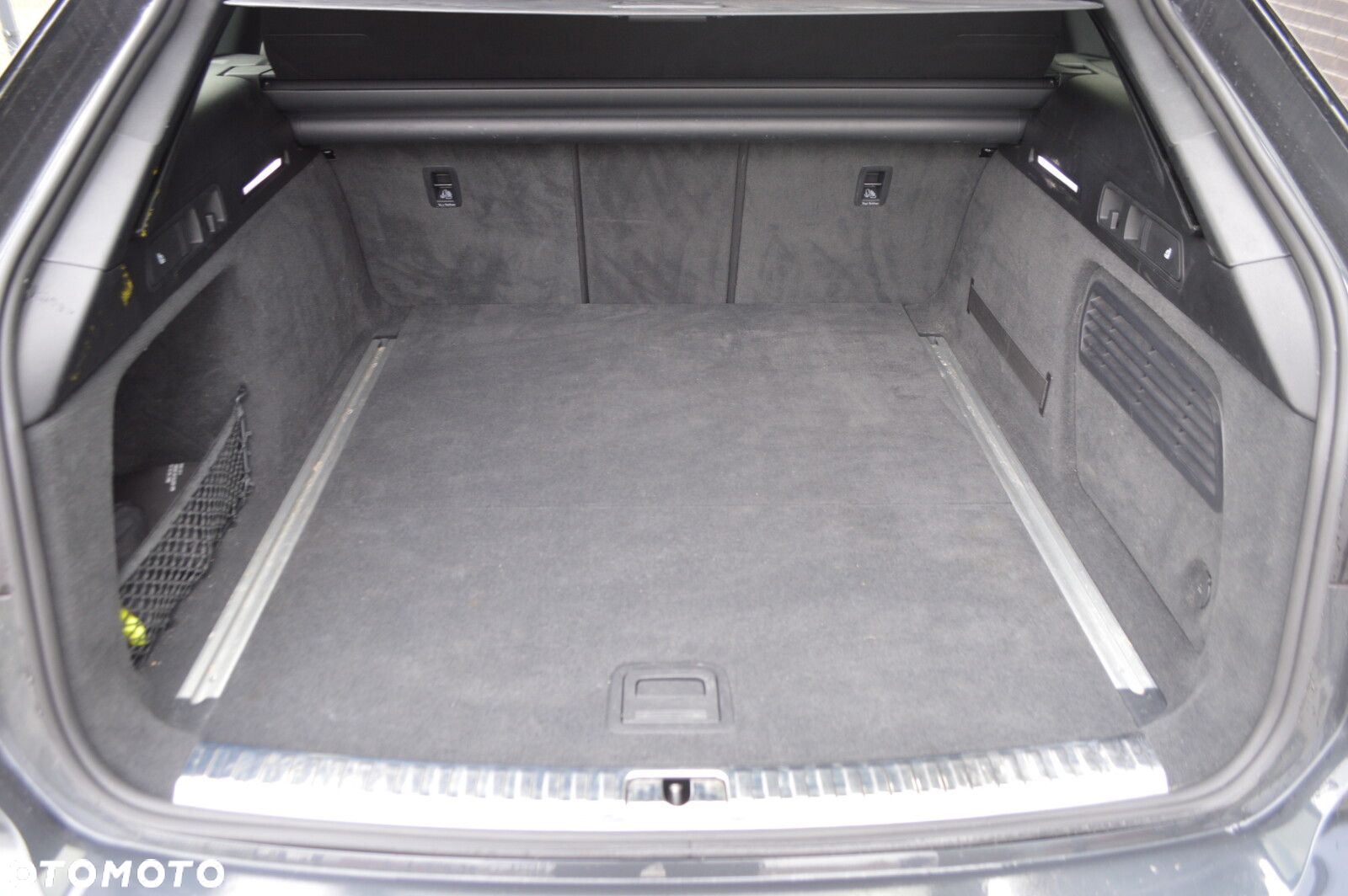Audi A6 Allroad - 32