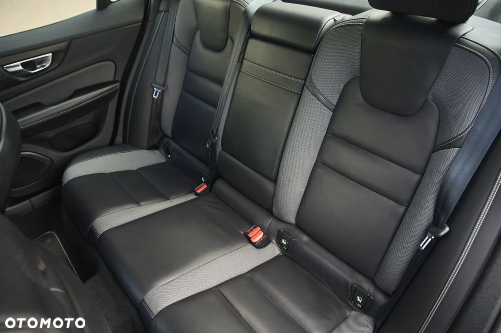 Volvo S60 T4 Geartronic RDesign - 8