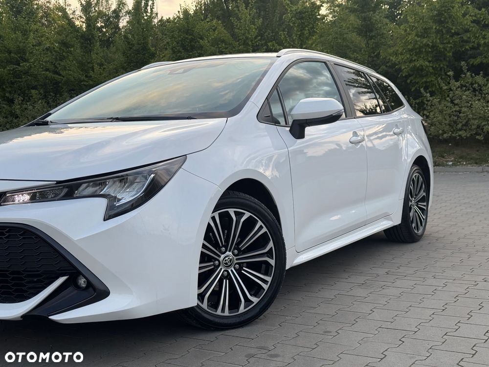 Toyota Corolla 1.8 Hybrid Comfort - 12