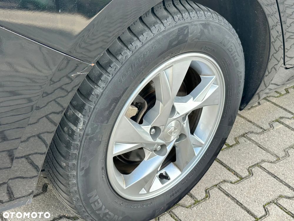 Hyundai Elantra 1.6 Modern CVT - 30