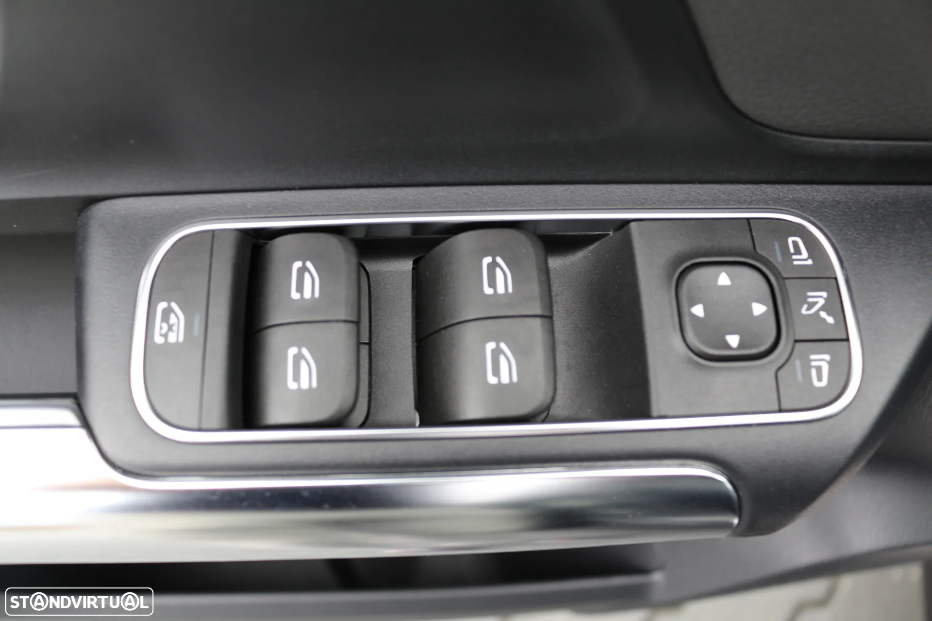 Mercedes-Benz GLA 200 d AMG Line - 25