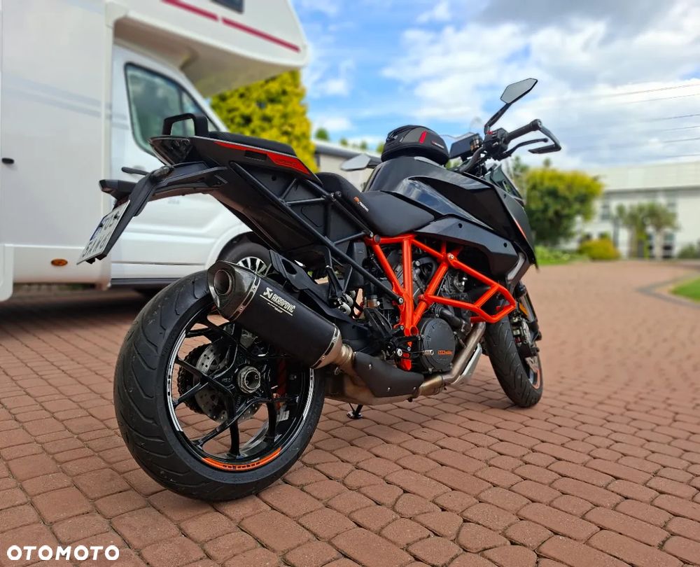 KTM Super Duke - 13