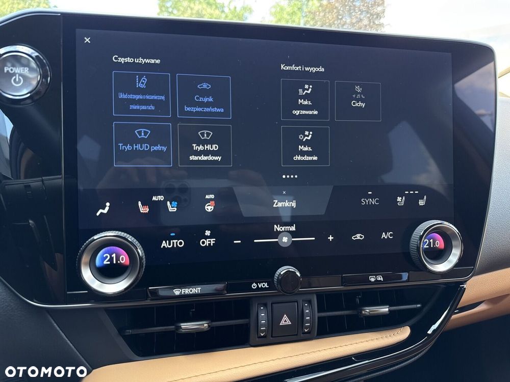 Lexus NX 350h Prestige AWD - 24