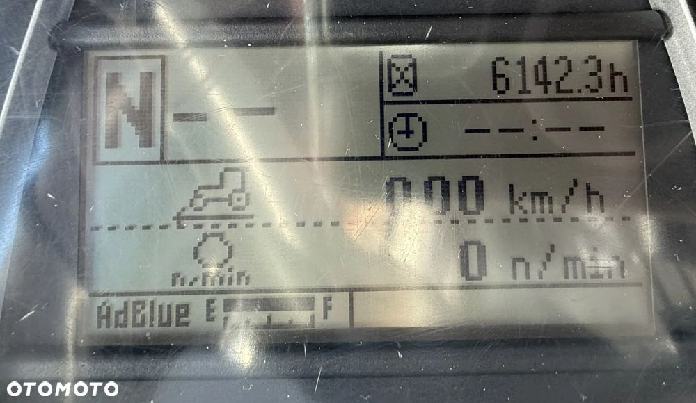 Kubota M7-151 Premium - 18