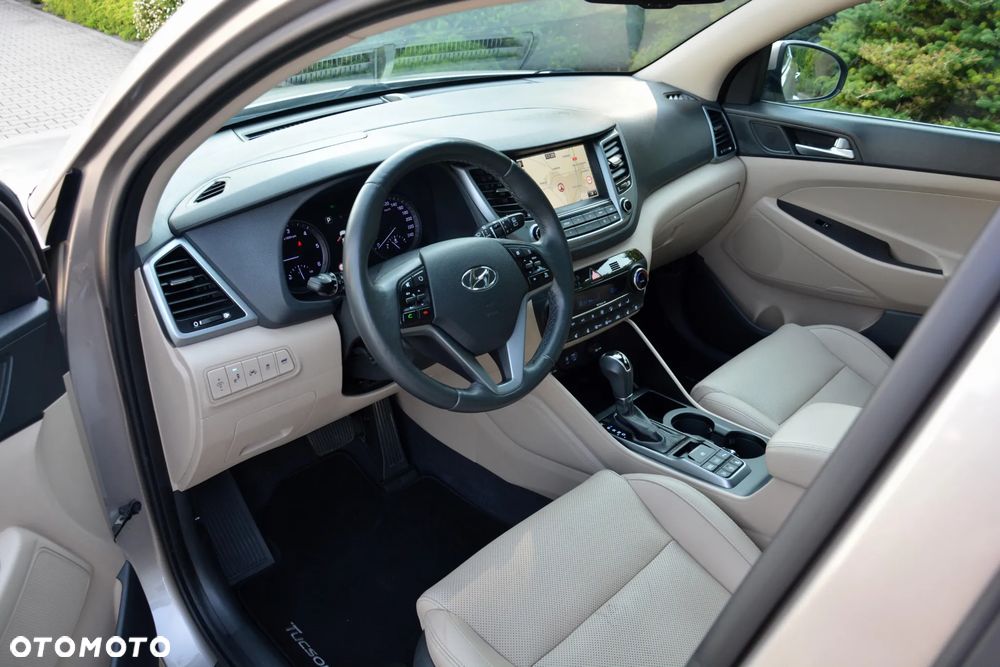 Hyundai Tucson 1.7 CRDI BlueDrive Premium 2WD DCT - 23