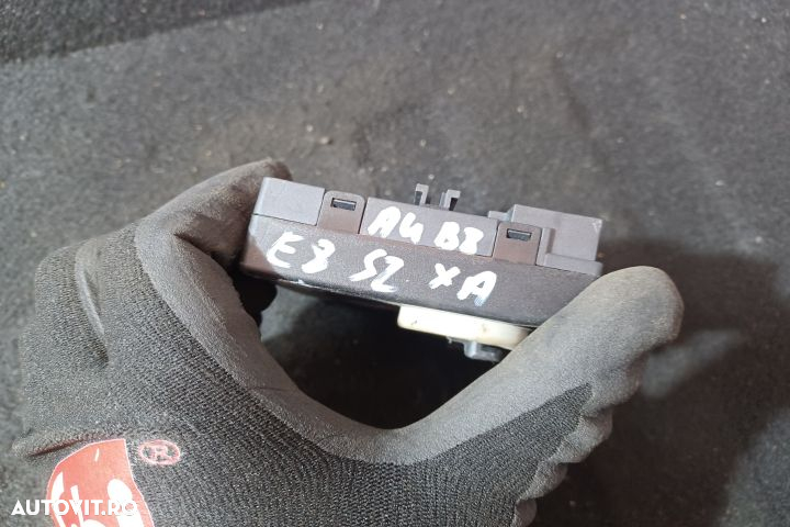 Modul control usa fata dreapta 8K0959792B 8K0959792B Audi A4 B8/8K [2 - 4