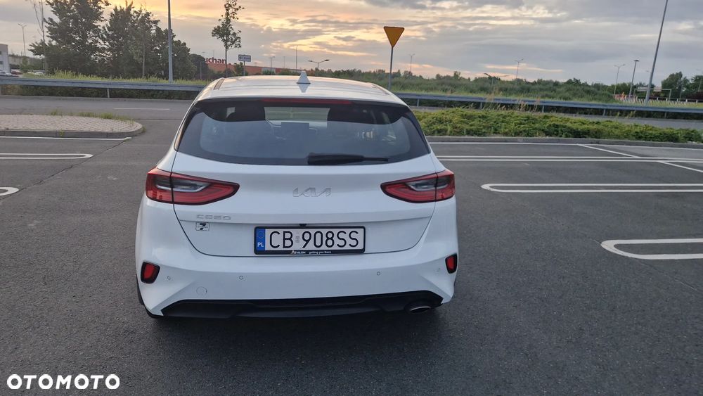 Kia Ceed 1.5 T-GDI M DCT - 4