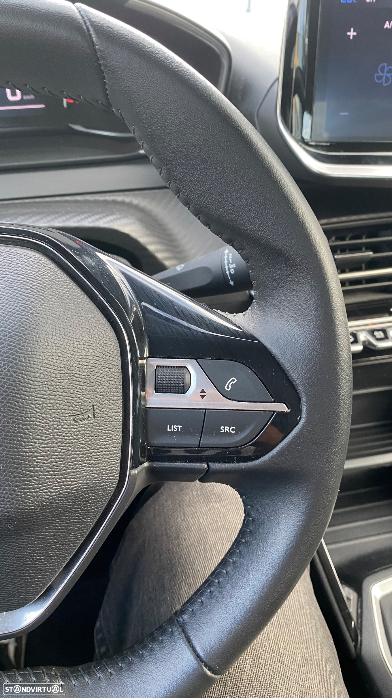Peugeot 208 1.2 PureTech Active Pack - 32