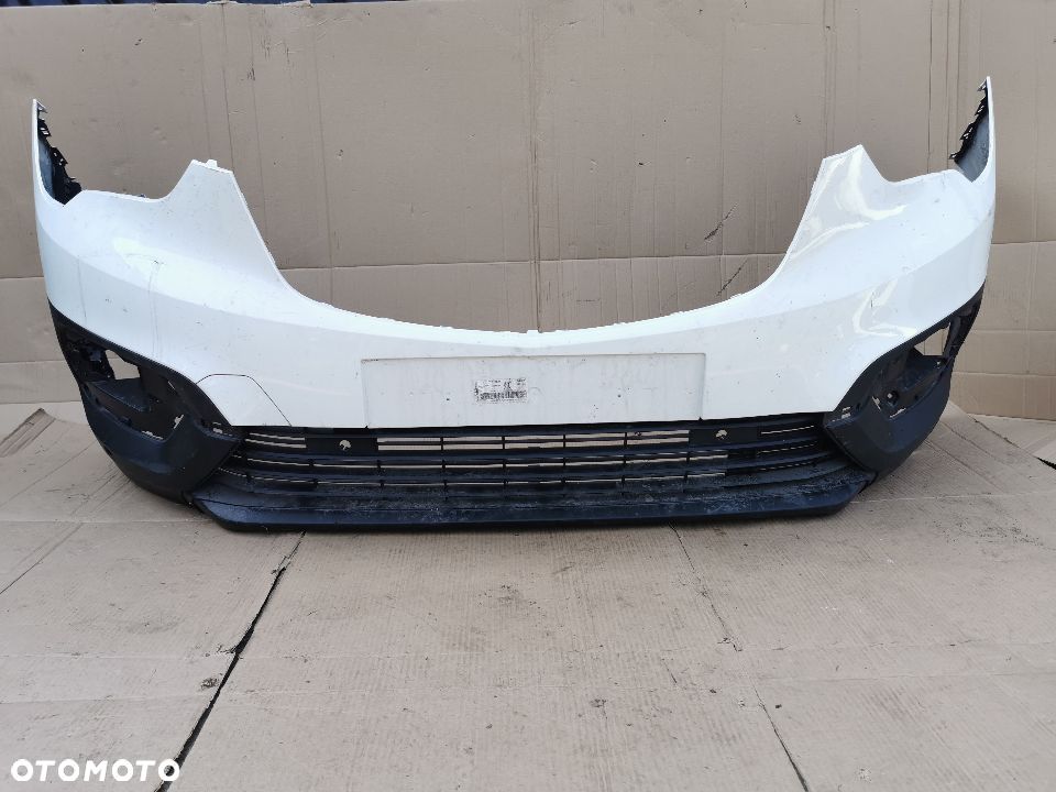 ZDERZAK PRZEDNI PRZOD OPEL COMBO E - 2