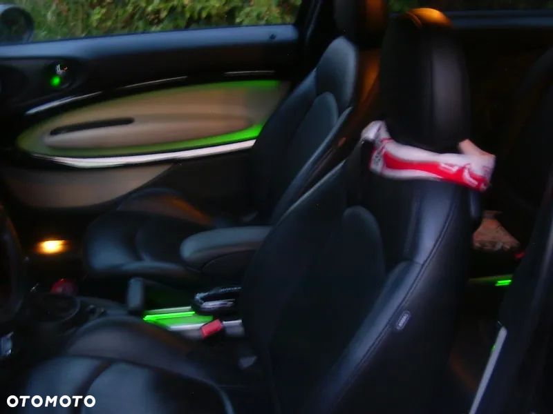 MINI Paceman - 11