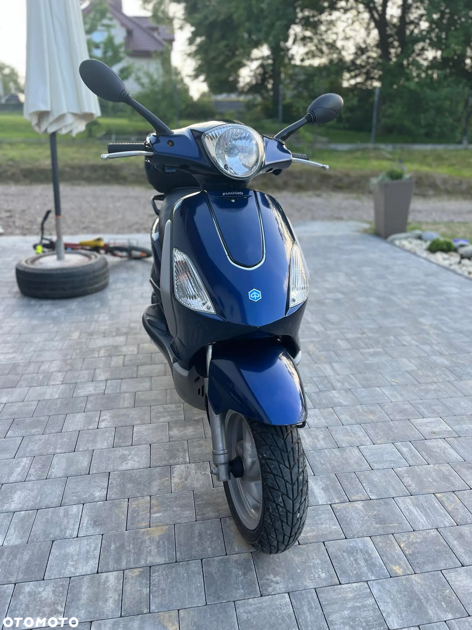 Piaggio FLY - 10
