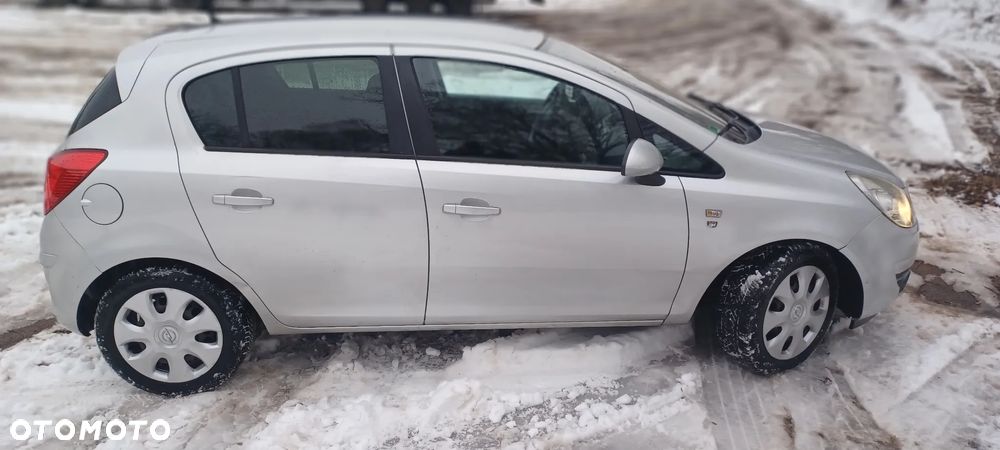 Opel Corsa 1.4 16V Edition 111 Jahre - 3