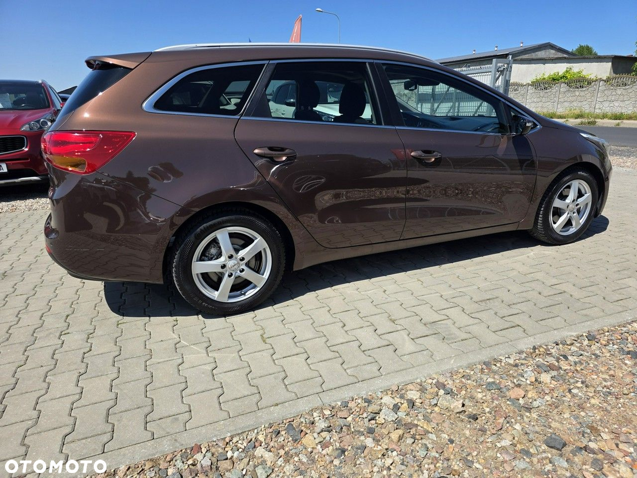Kia Ceed 1.6 GDI DCT SW Platinum Edition - 27