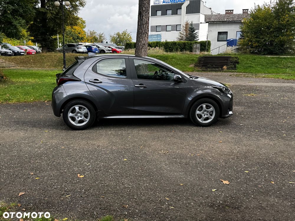 Toyota Yaris - 9