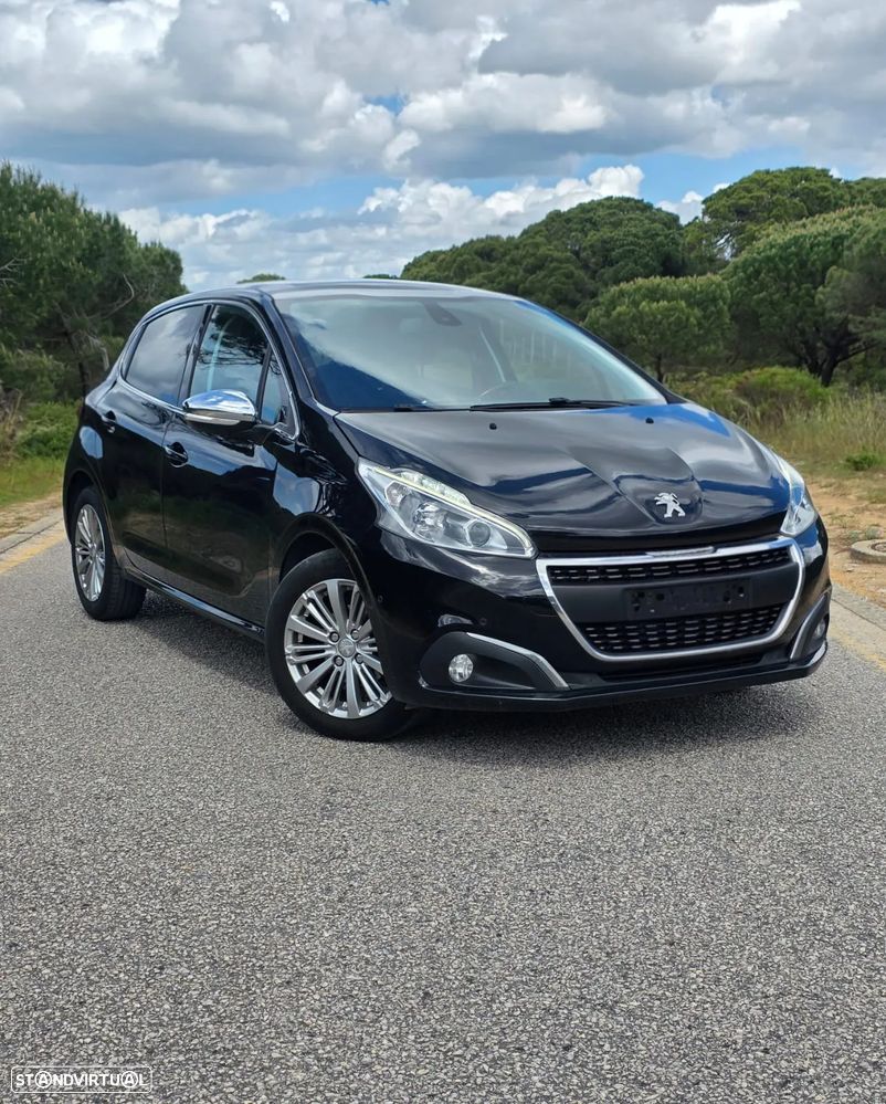 Peugeot 208 PureTech 110 Stop & Start Allure - 1
