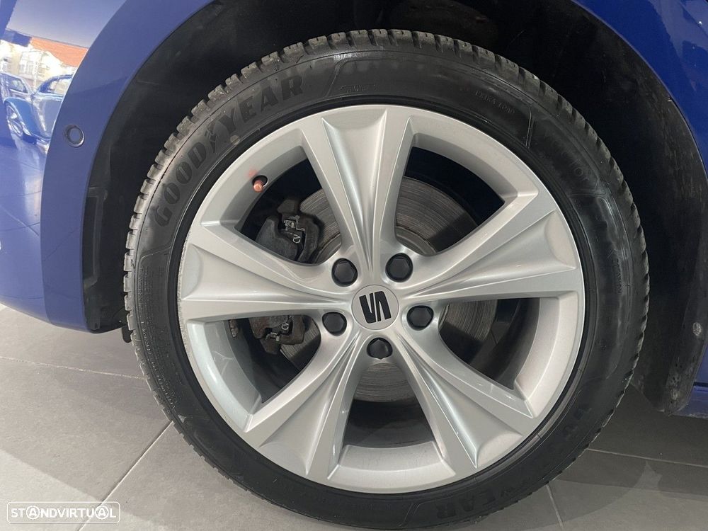 SEAT Leon 1.4 e-Hybrid DSG FR - 11