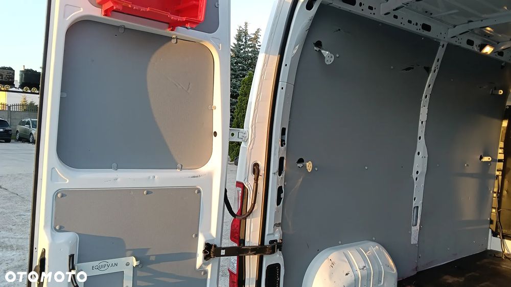 Renault Master - 13