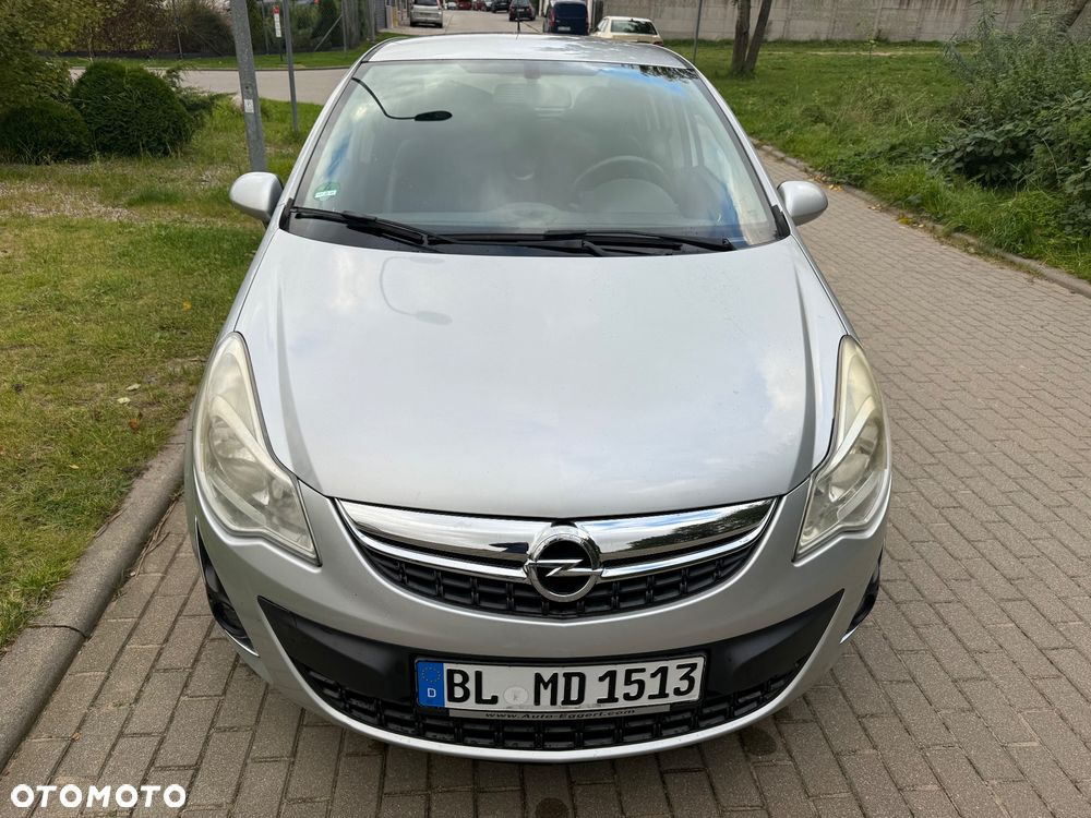 Opel Corsa 1.4 16V EcoFLEX Start-Stop 150 Jahre - 8