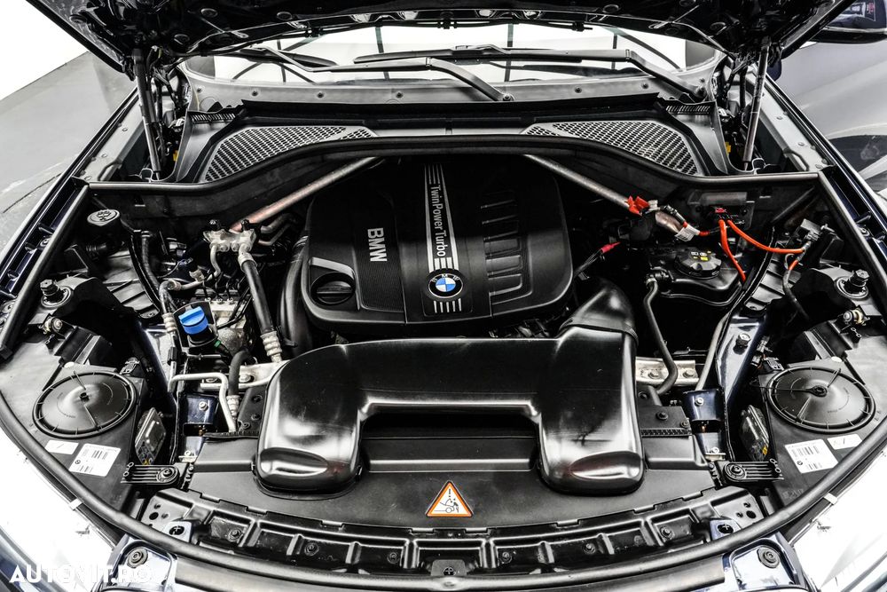 BMW X5 xDrive30d - 28
