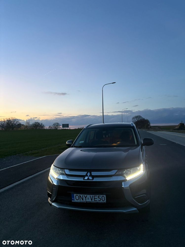 Mitsubishi Outlander 2.0 City Style 2WD - 10