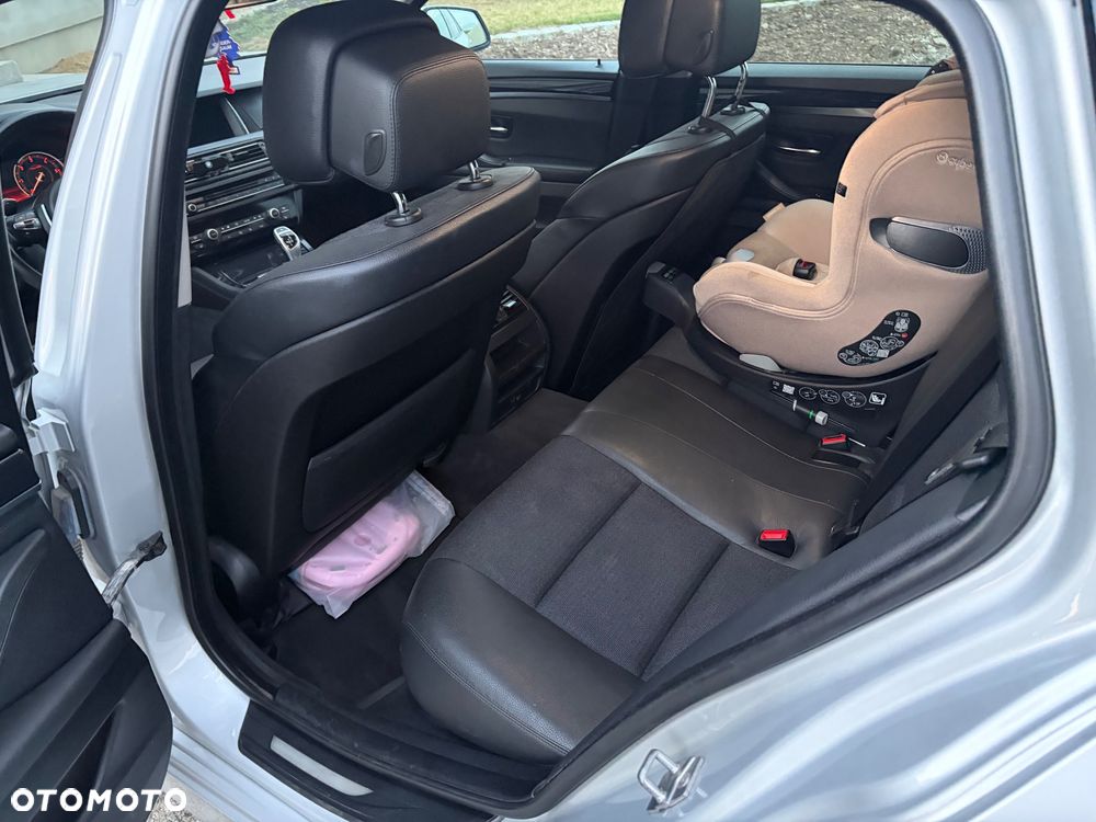 BMW Seria 5 - 11