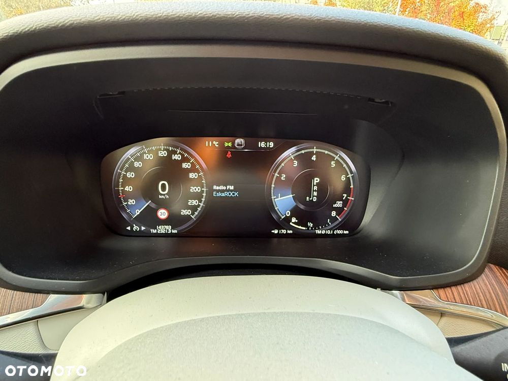 Volvo S60 T5 Momentum Pro - 8