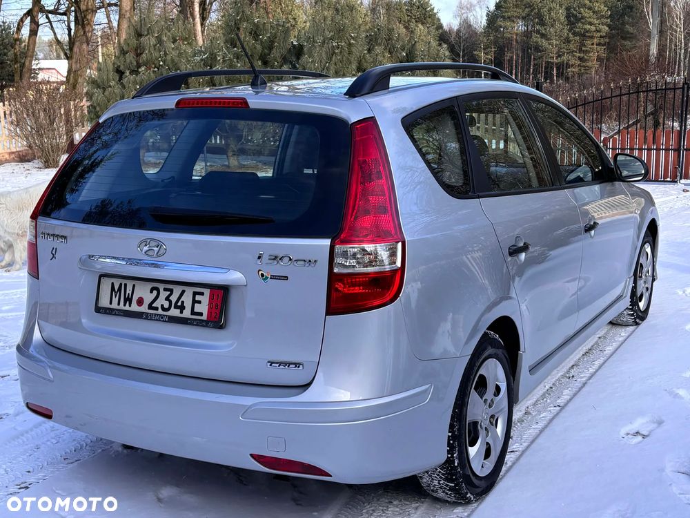 Hyundai i30 1.6 CRDi FIFA WM Edition - 6