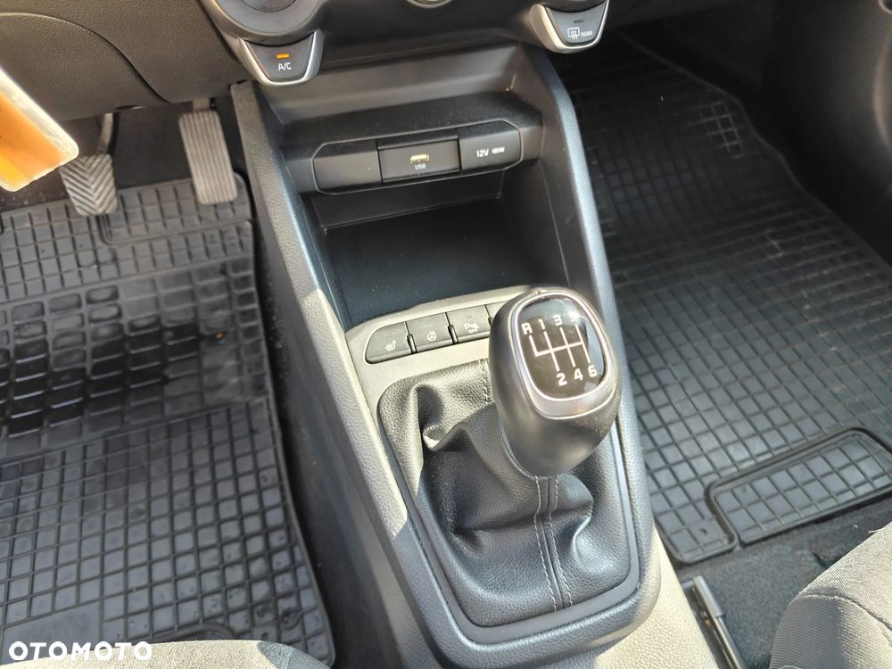 Kia Stonic 1.0 T-GDI M - 20