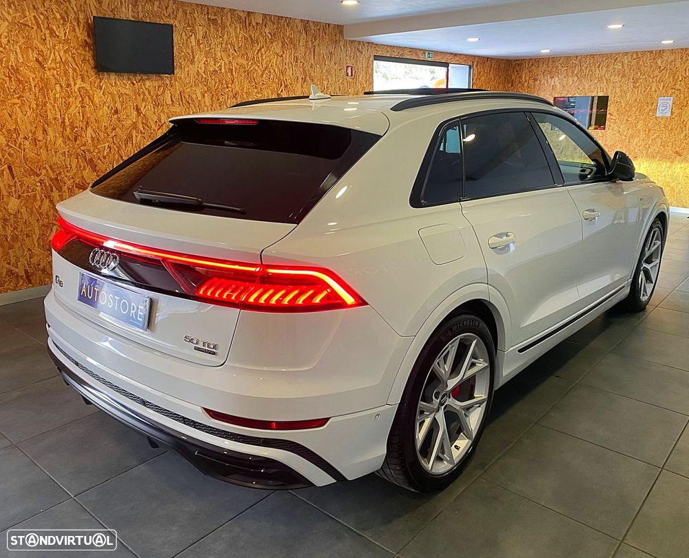 Audi Q8 3.0 TDI 50 quattro Tiptronic - 23