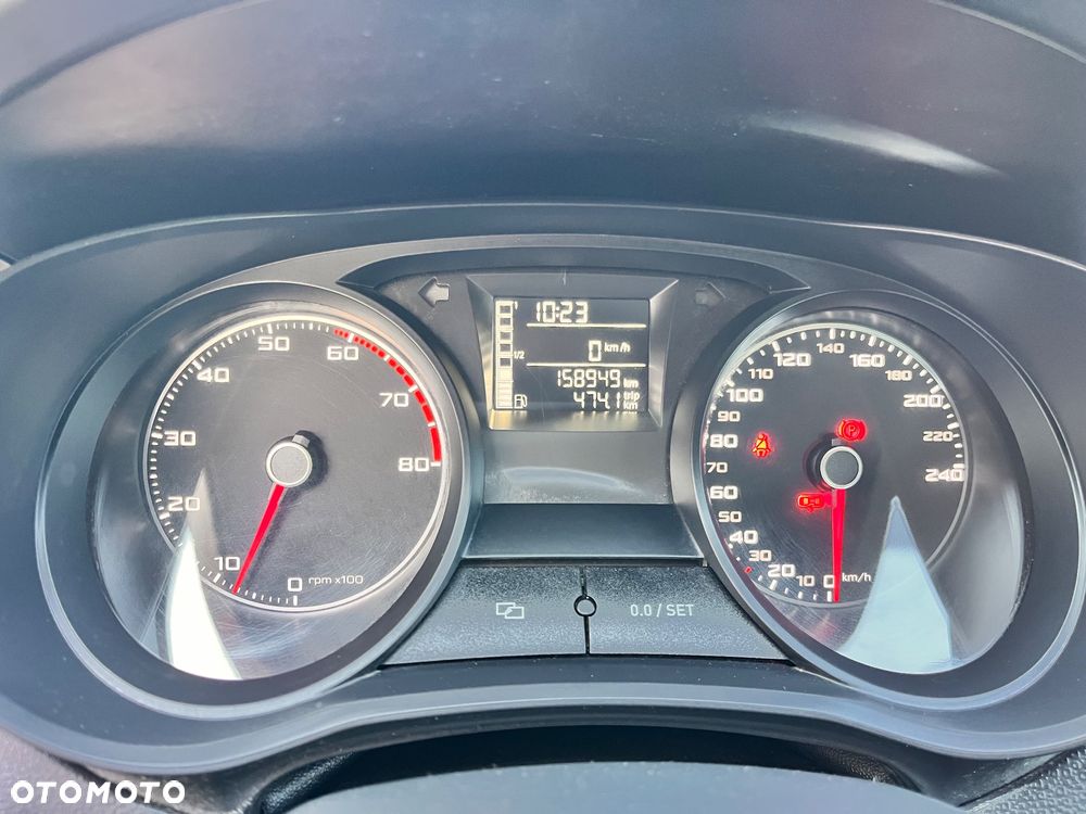 Seat Ibiza SC 1.4 16V Style - 11