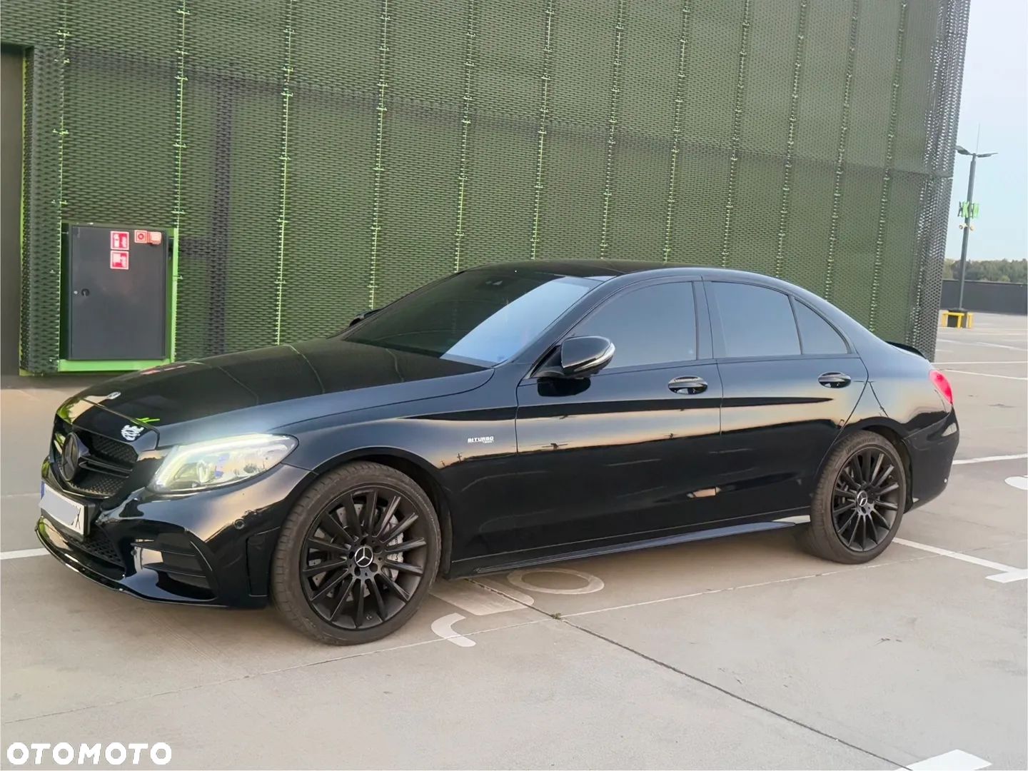 Mercedes-Benz Klasa C 43 AMG 4MATIC - 1