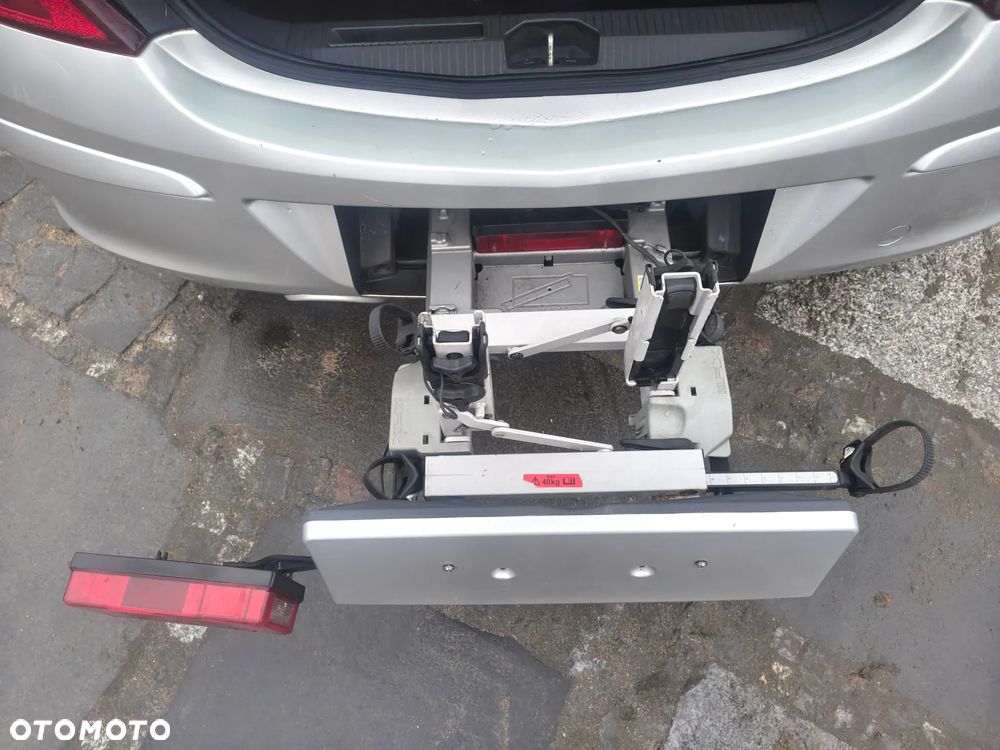 Opel Corsa 1.4 16V Satellite - 18