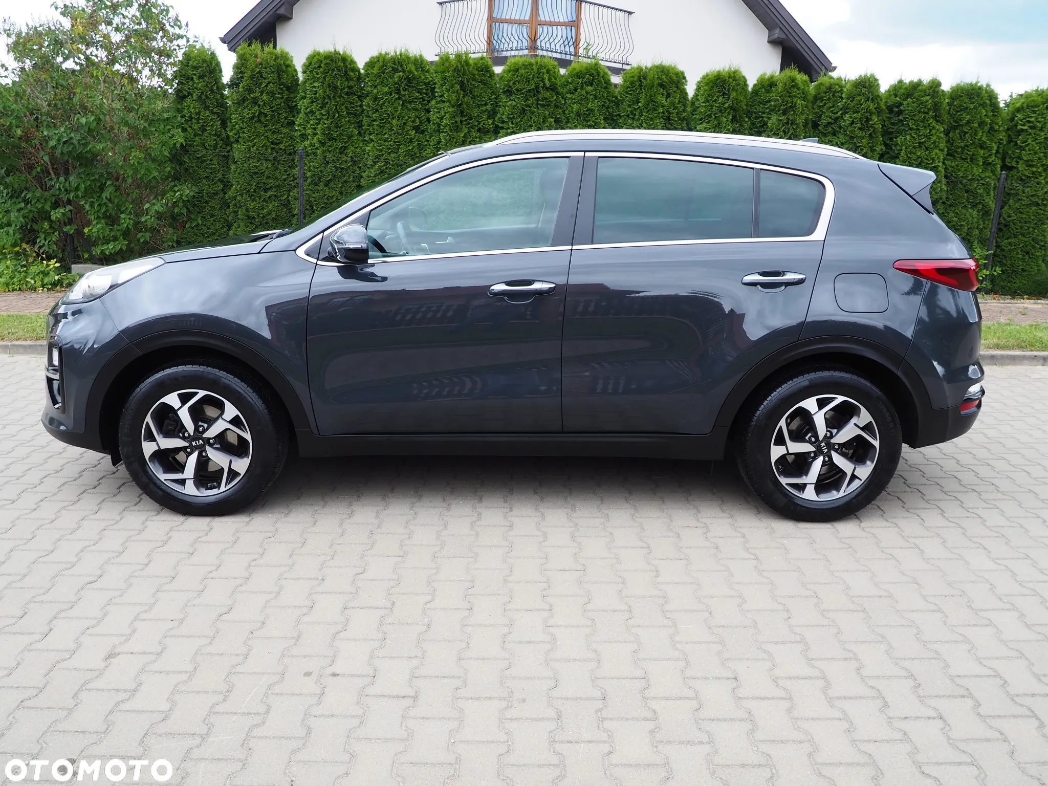 Kia Sportage - 8