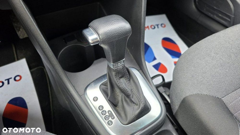 Volkswagen Polo - 12