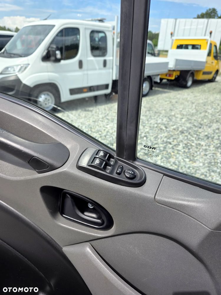 Iveco 35C17 3,0 HPI 170 KONNA DOKA BRYGADÓWKA 7 OSOBOWA 3M SKRZYNIA BLIŻNIAKI DO 3,5T WEBASTO - 15