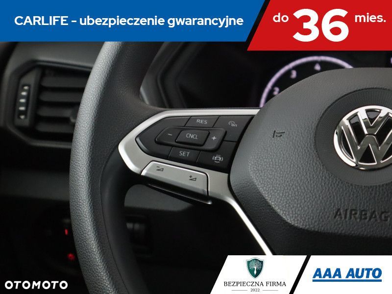 Volkswagen T-Cross - 18